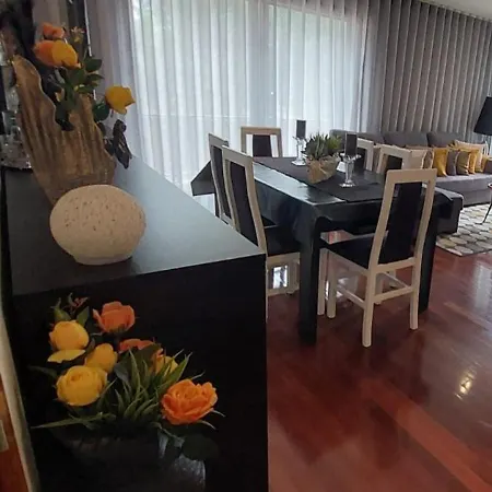 Duplex De Luxo Haut Standing Bord De Plage Avec Piscine Privee Chauffee Interieurs Esposende Buitenkant foto
